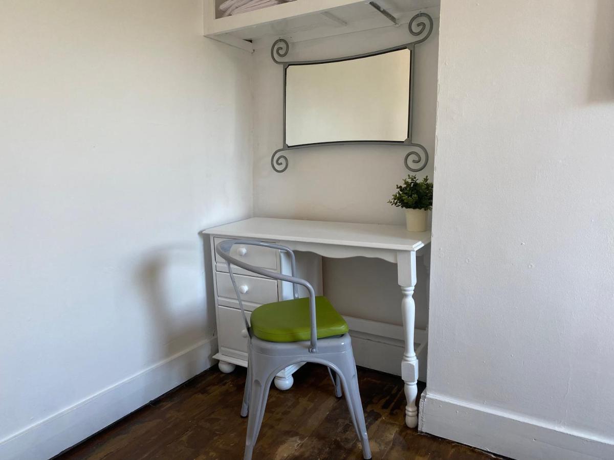 Double Room London Exteriör bild
